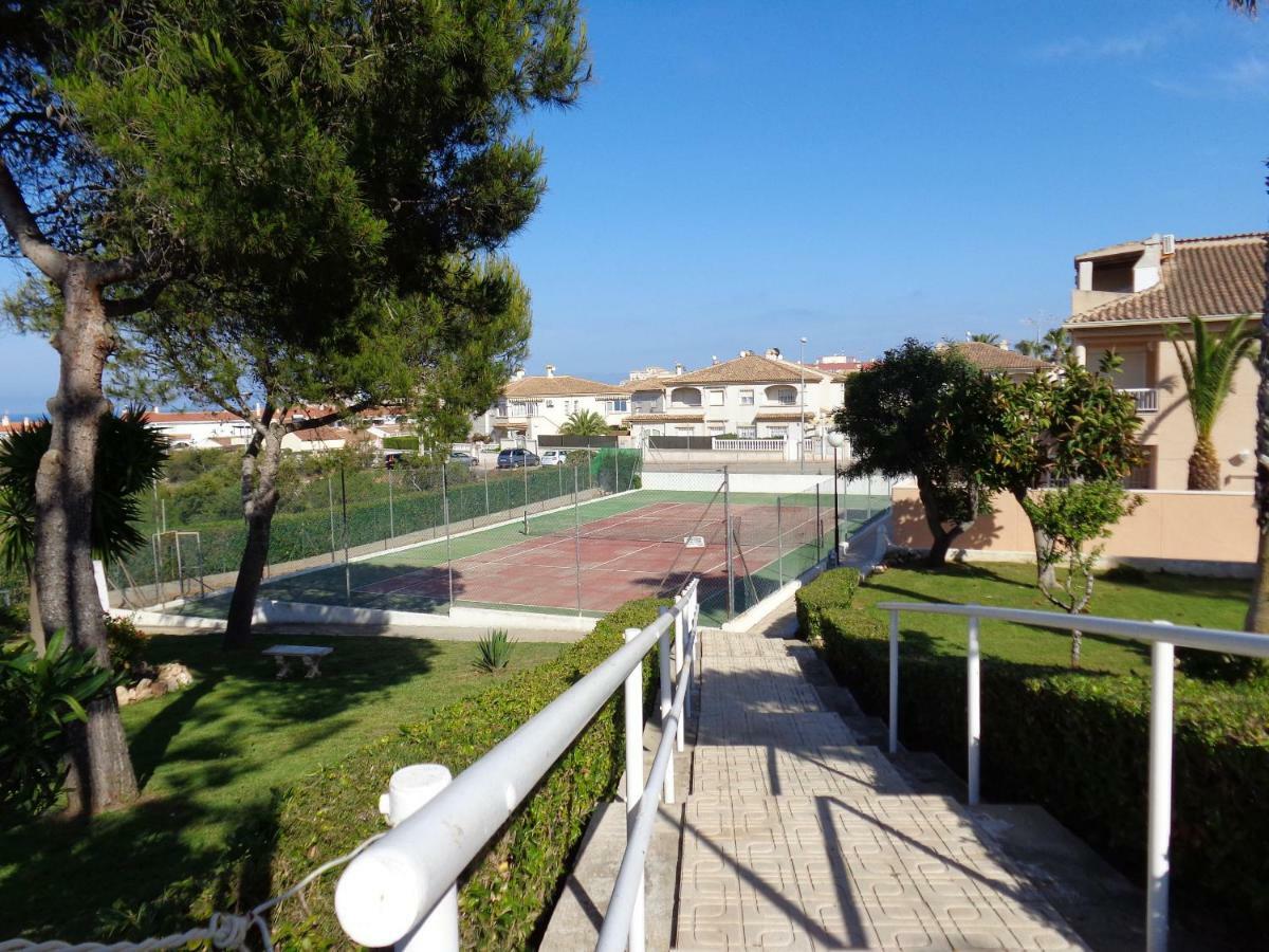 Residencial Torrealmar Con Vistas Apartment Torrevieja Bagian luar foto